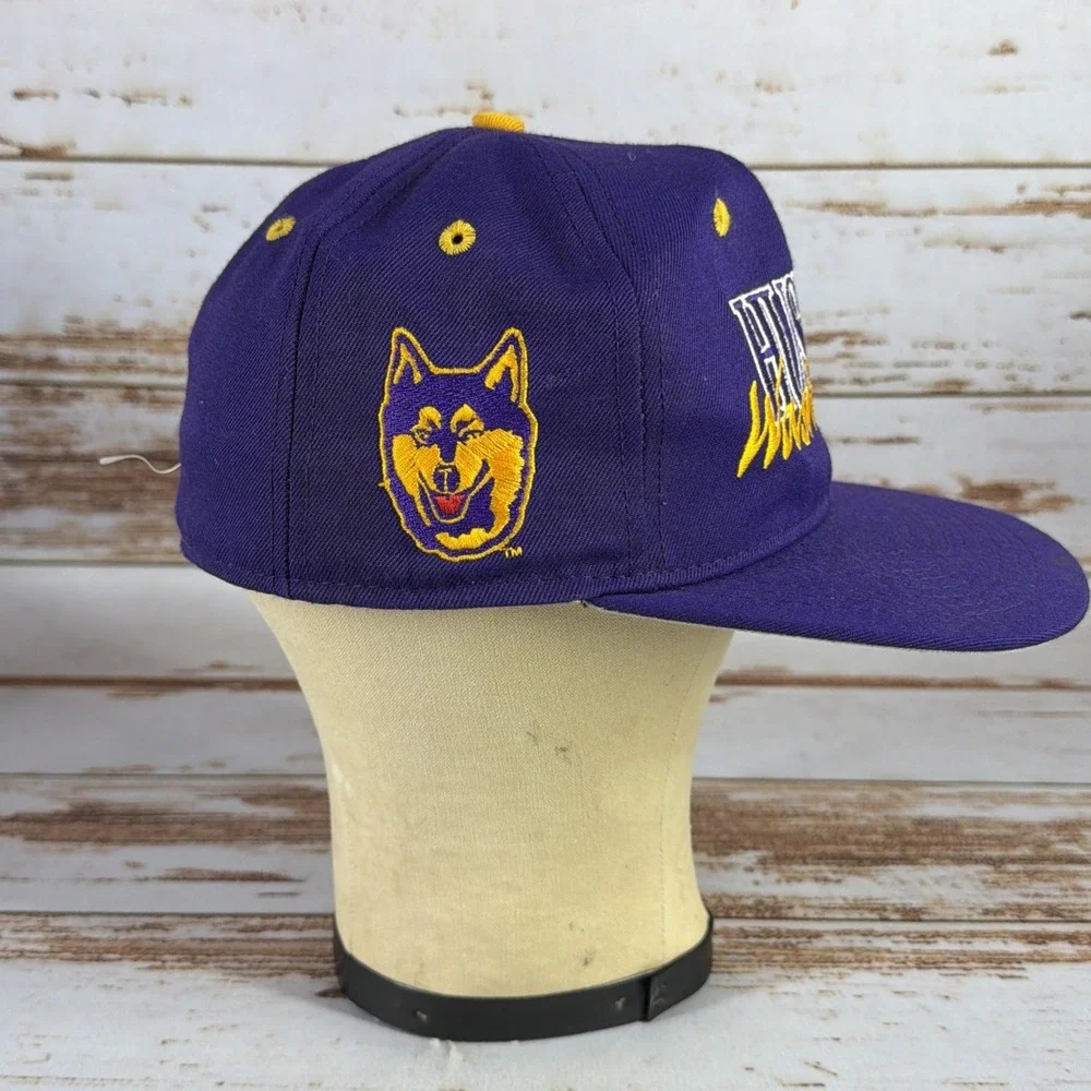 Vintage Washington Huskies Hat Sports Size 7 1/8